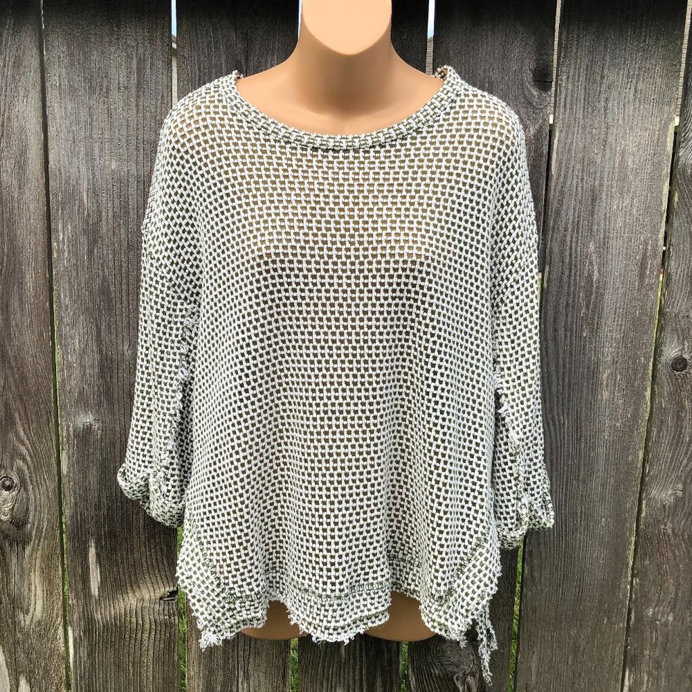 Umgee Tunic Top Raw Edges Cotton Blend 3/4 Sleeves Green/White NWOT Women's S